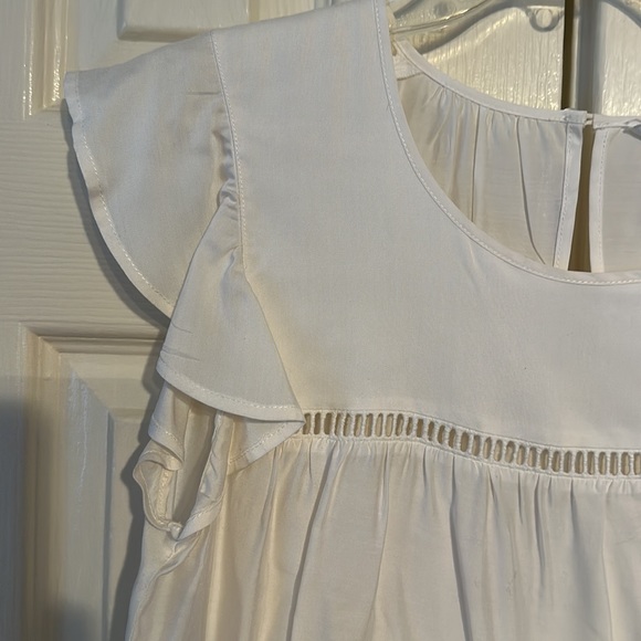 Vineyard Vines flutter sleeve top - Size Small - Picture 3 of 4